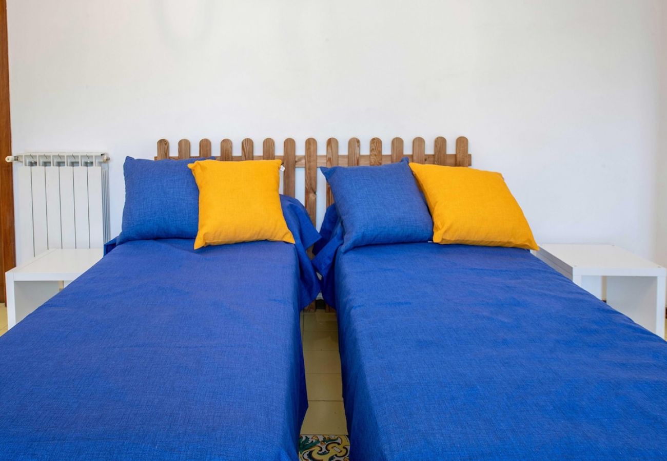 Appartamento a Sorrento - Apartment Bianca with shared pool,