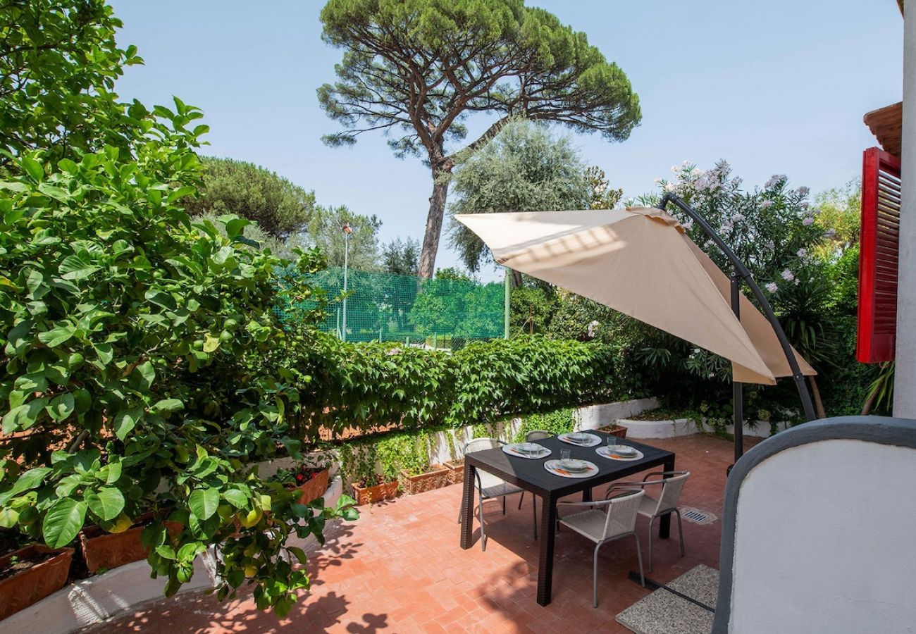 Appartamento a Sorrento - Apartment Bianca with shared pool,