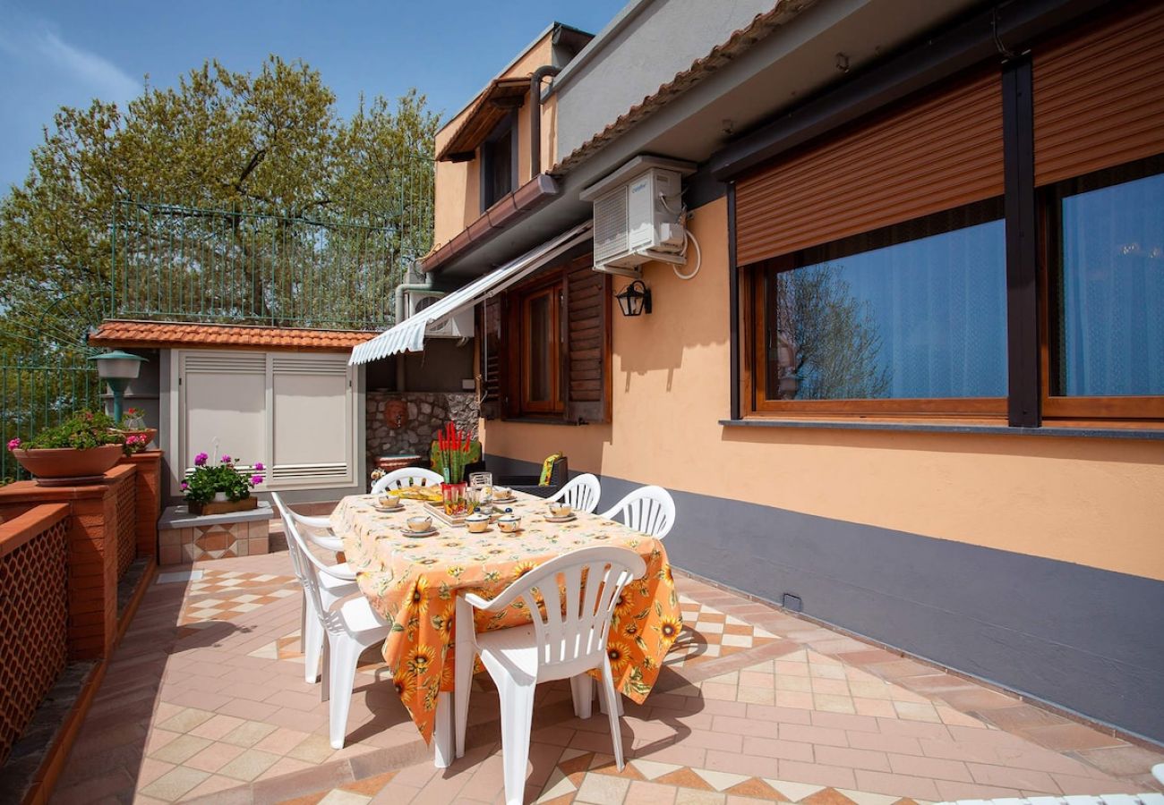 Casa a Massa Lubrense - Casa Nicolo with private swimming  pool