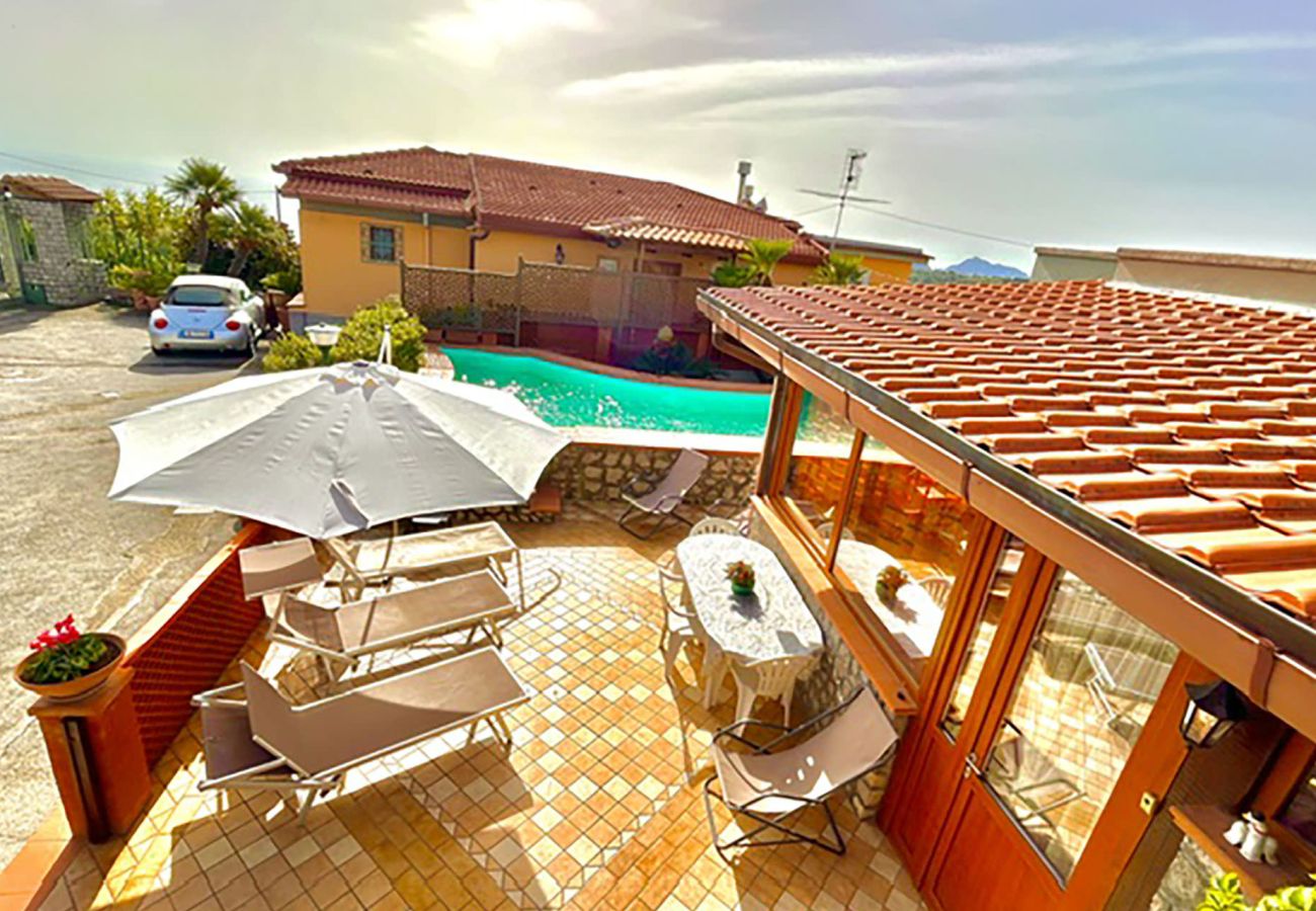 Casa a Massa Lubrense - Casa Nicolo with private swimming  pool