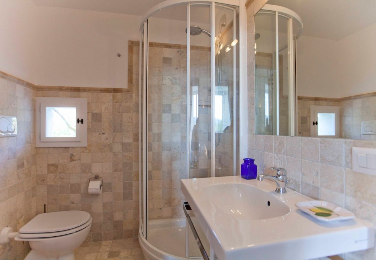 Villa a Massa Lubrense - Villa Carlo with historic tower and sea view
