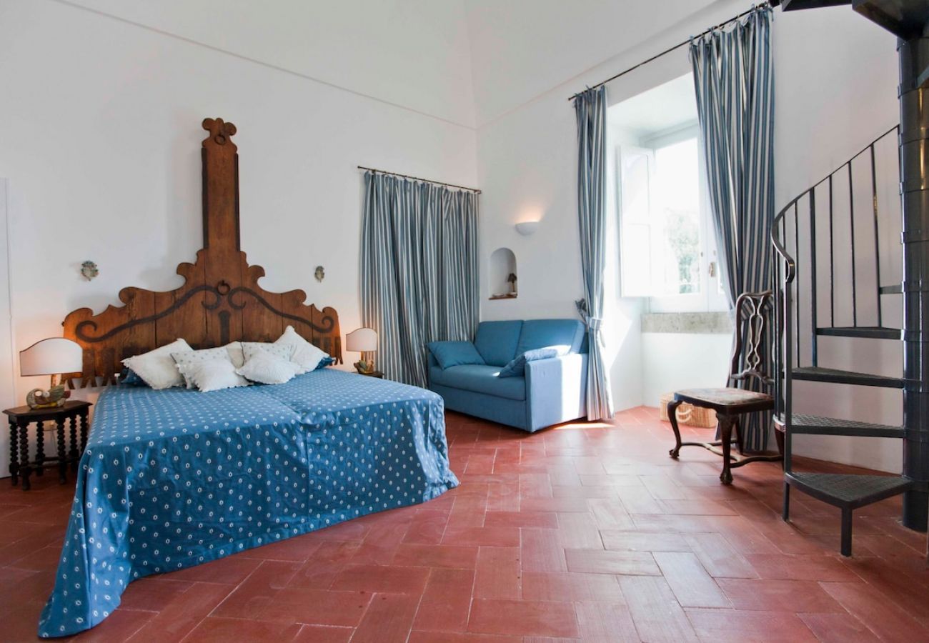 Villa a Massa Lubrense - Villa Carlo with historic tower and sea view