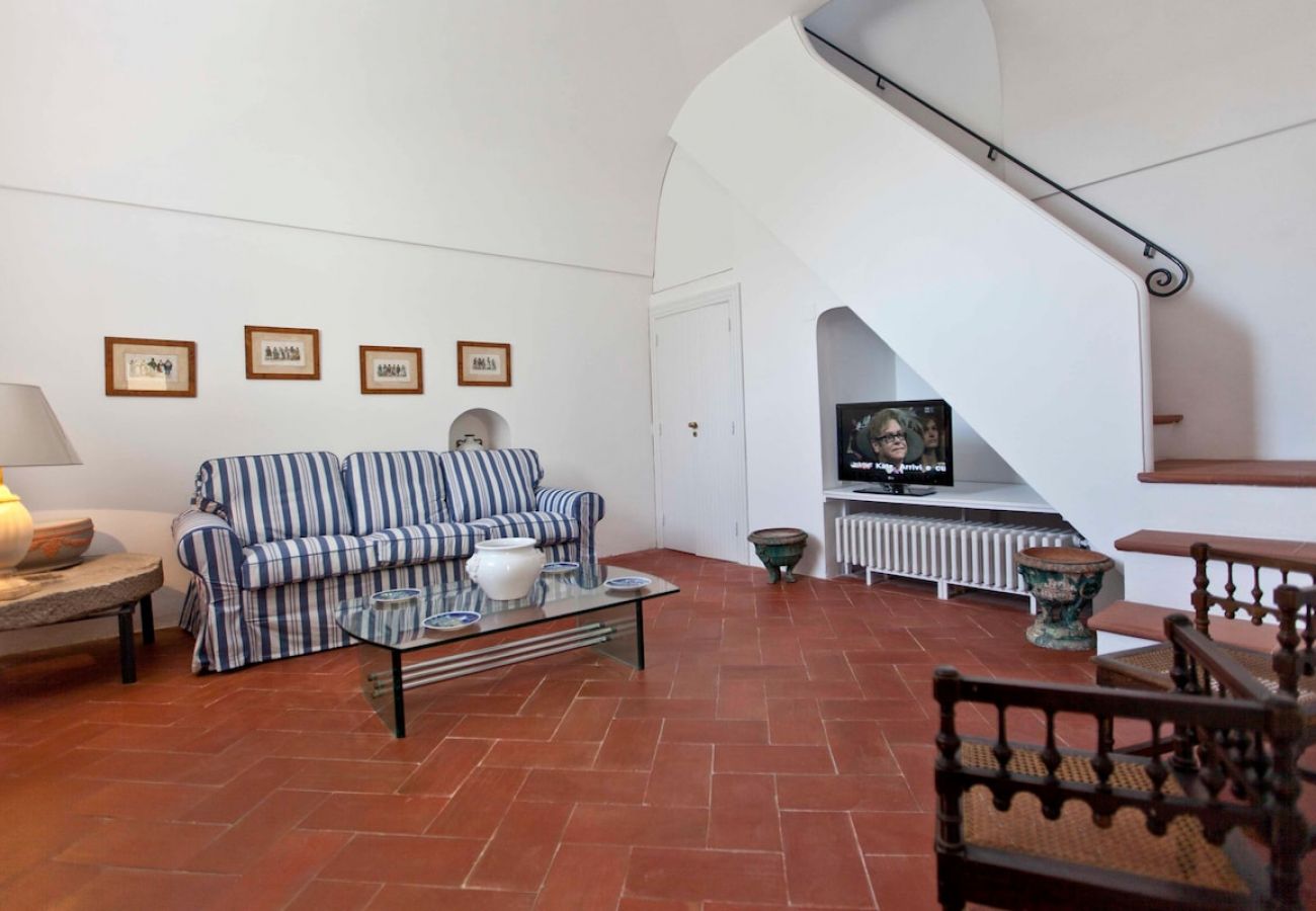 Villa a Massa Lubrense - Villa Carlo with historic tower and sea view