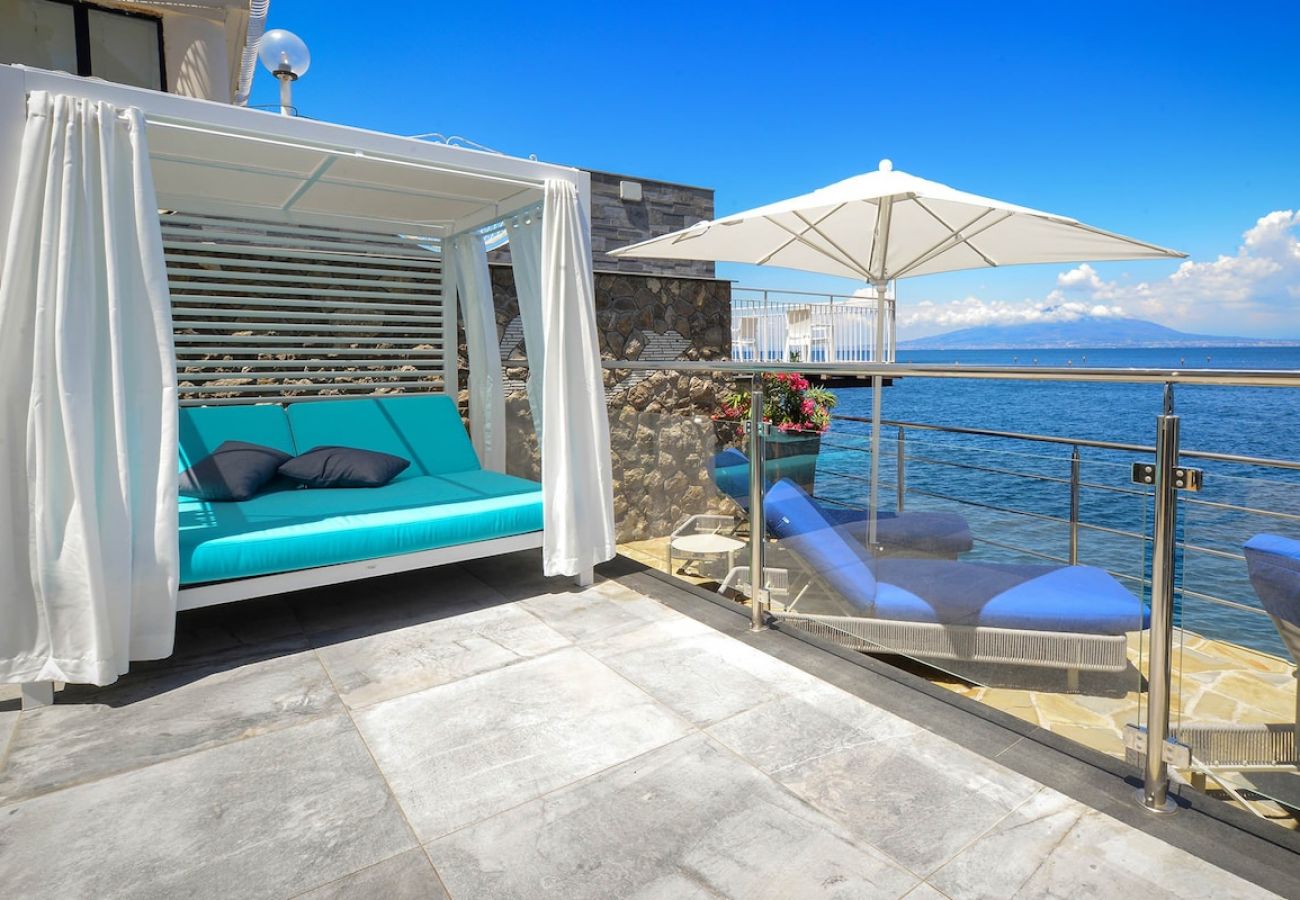 Villa a Sorrento - Villa Blue Marine on the sea