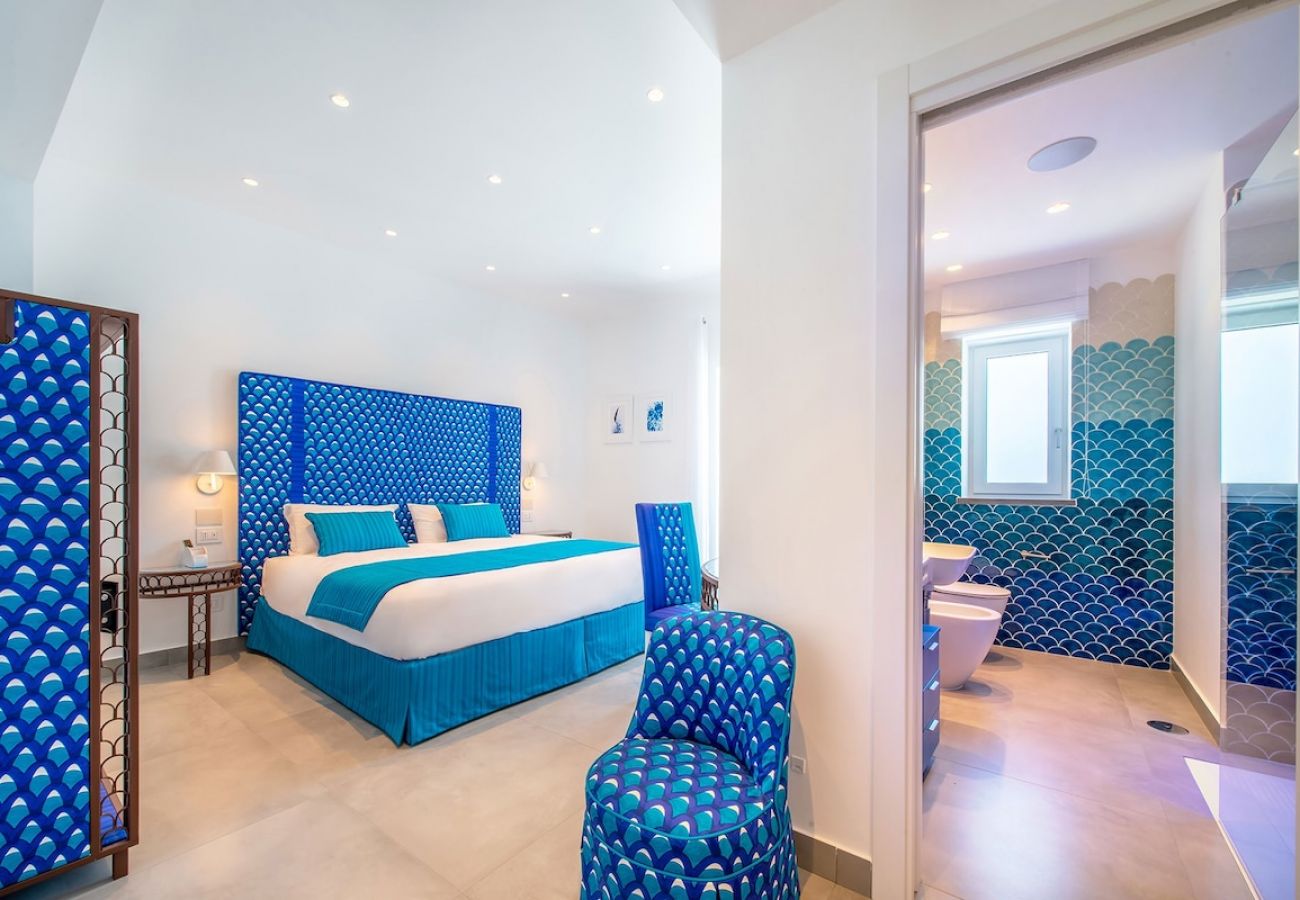 Villa a Sorrento - Villa Blue Marine on the sea