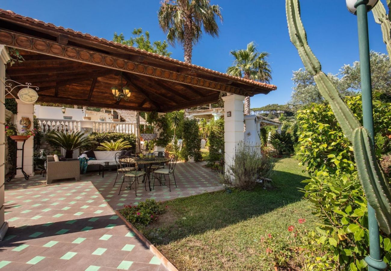 Villa a Massa Lubrense - Villa Elide with private pool