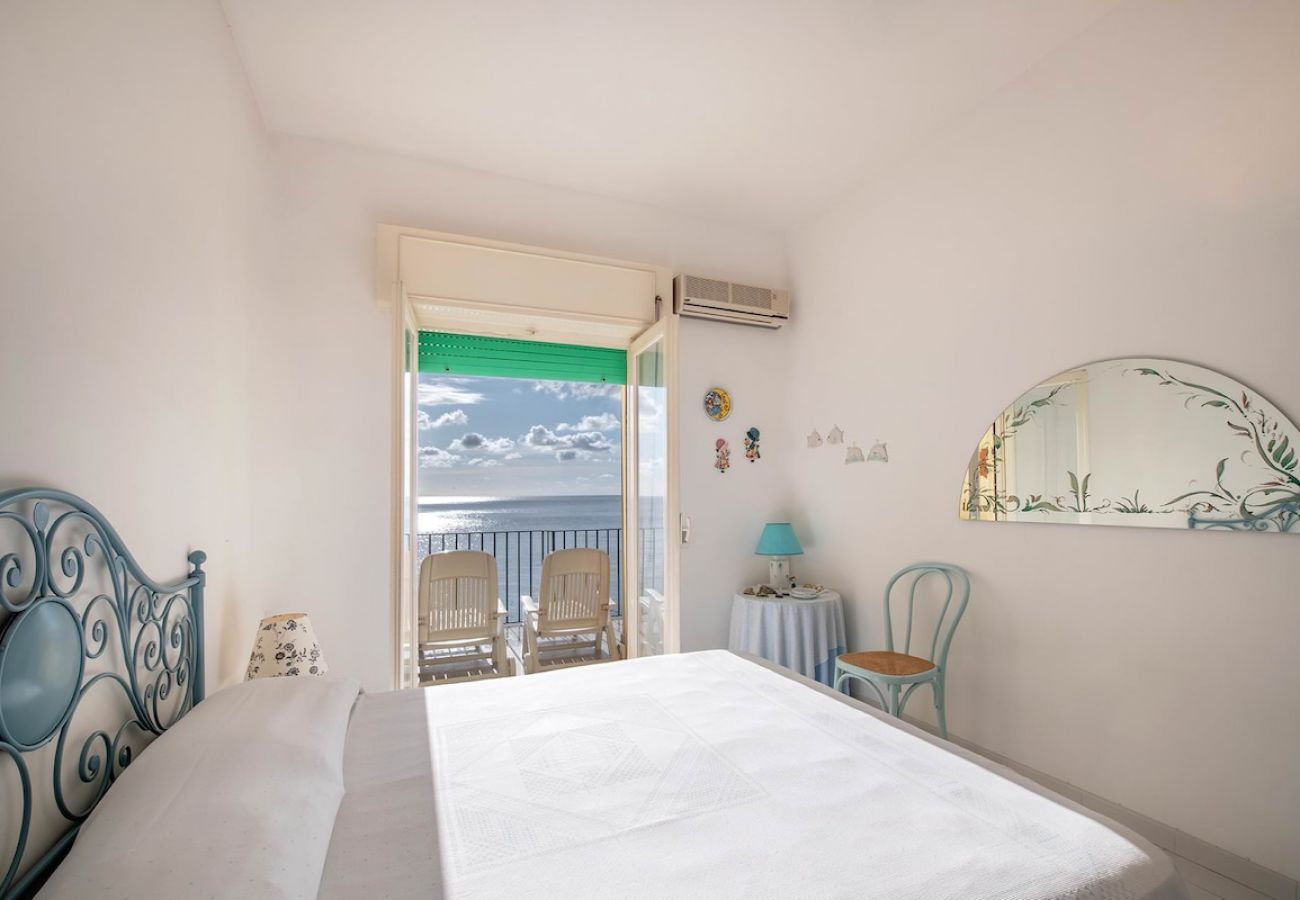 Casa a Nerano - La Casa del Mare close to the beach