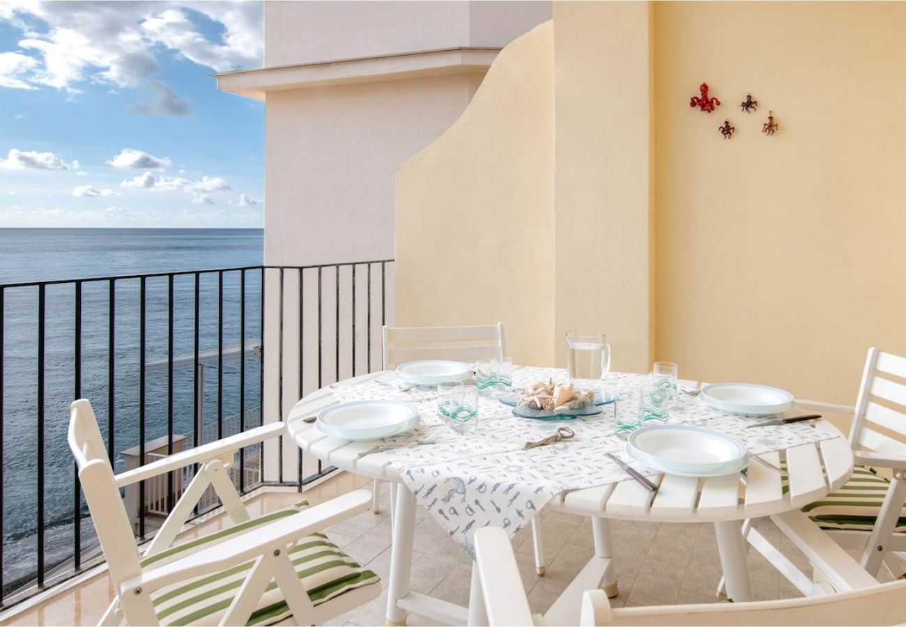 Casa a Nerano - La Casa del Mare close to the beach
