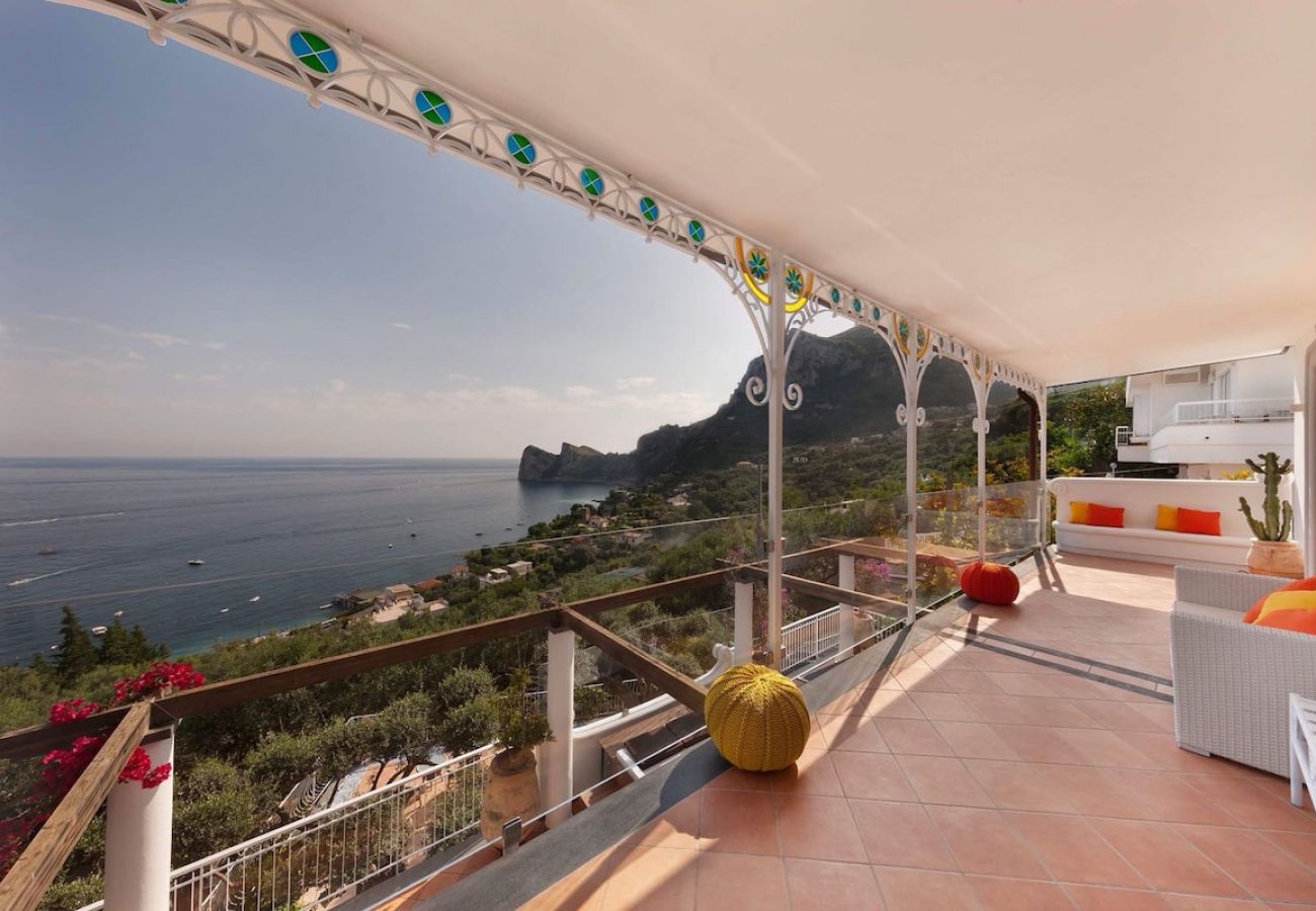 Villa a Nerano - Villa il Glicine luxury stay on the sea