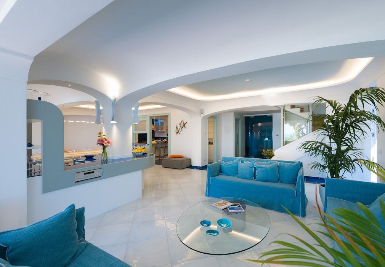 Villa a Nerano - Villa il Glicine luxury stay on the sea