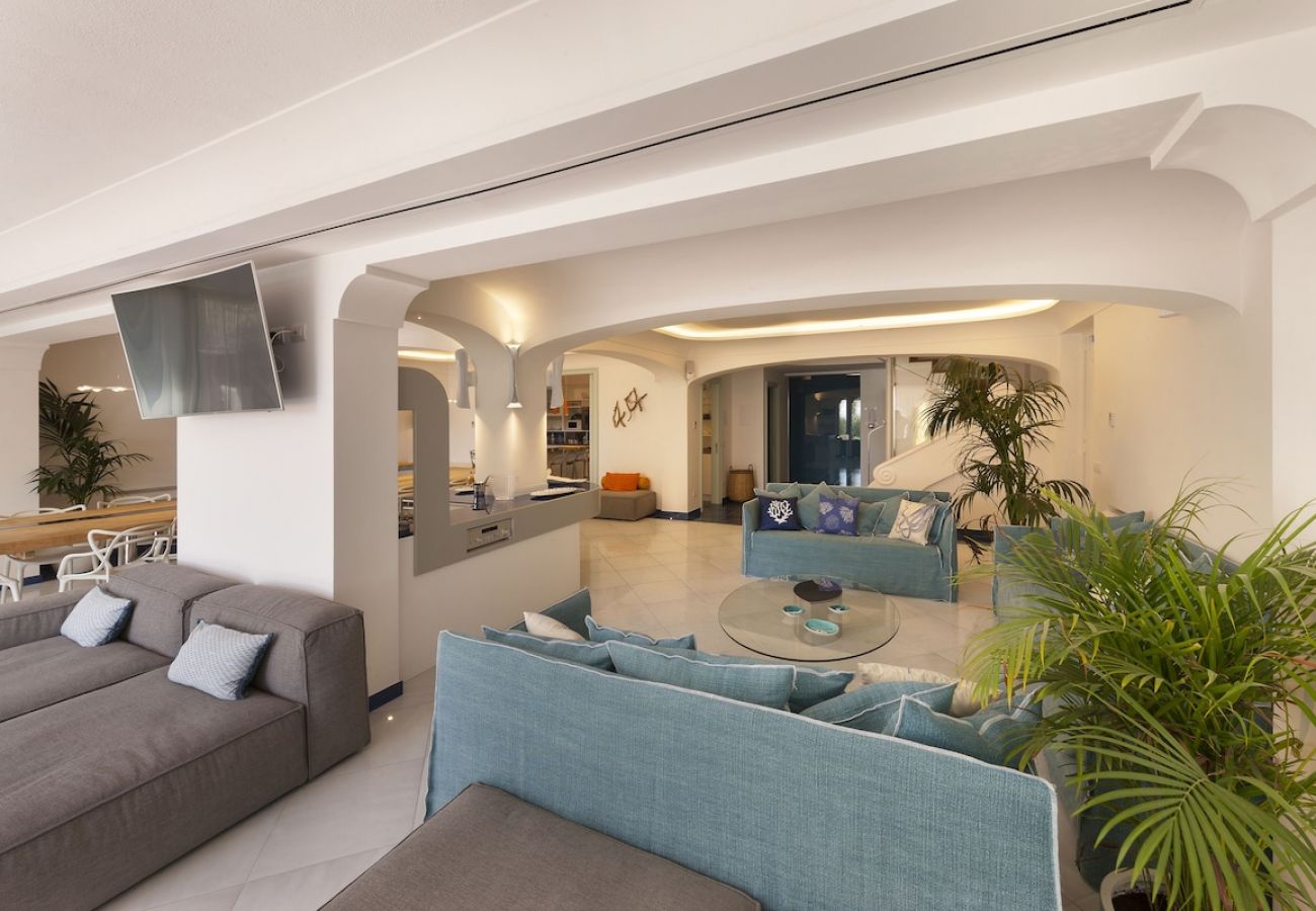 Villa a Nerano - Villa il Glicine luxury stay on the sea