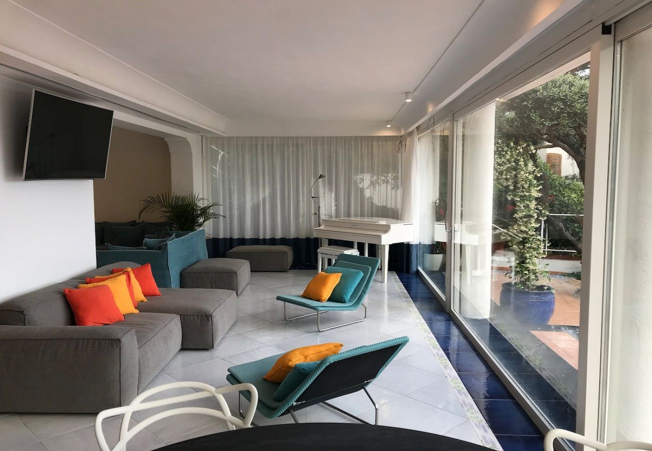 Villa a Nerano - Villa il Glicine luxury stay on the sea