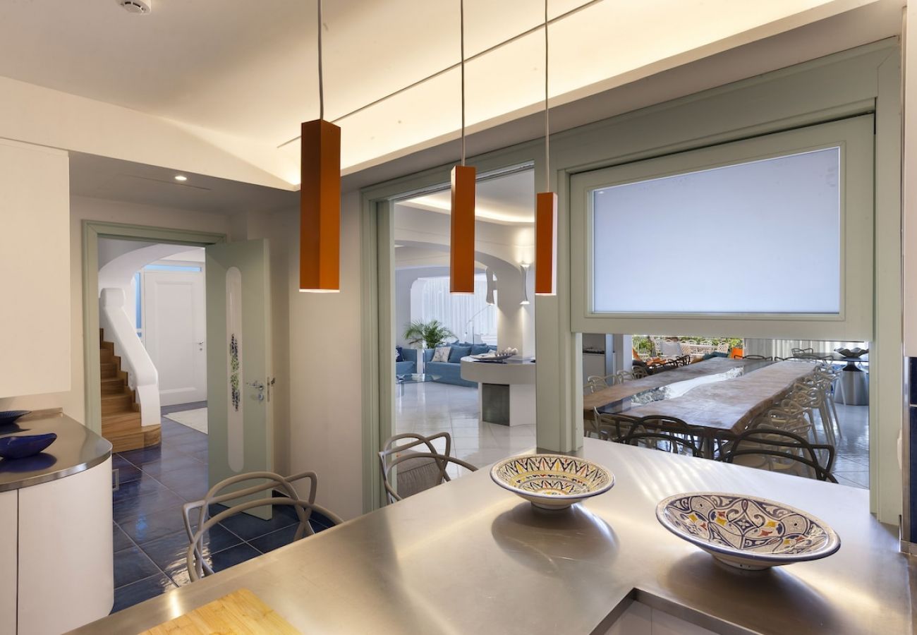 Villa a Nerano - Villa il Glicine luxury stay on the sea