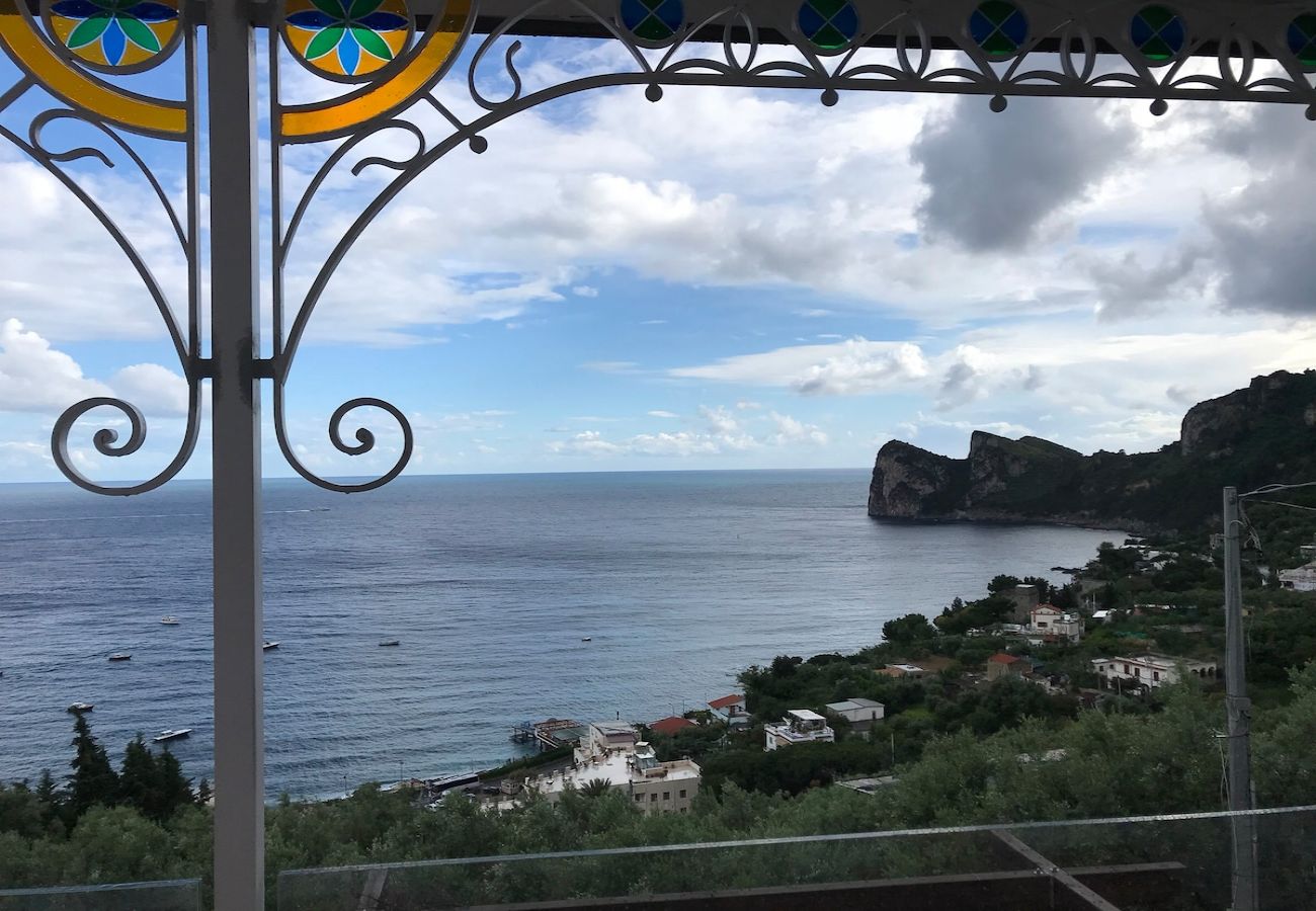 Villa a Nerano - Villa il Glicine luxury stay on the sea