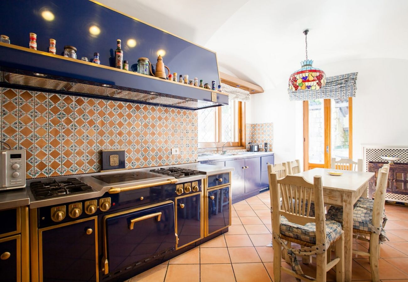 Villa a Massa Lubrense - Villa Ciuffo with private pool