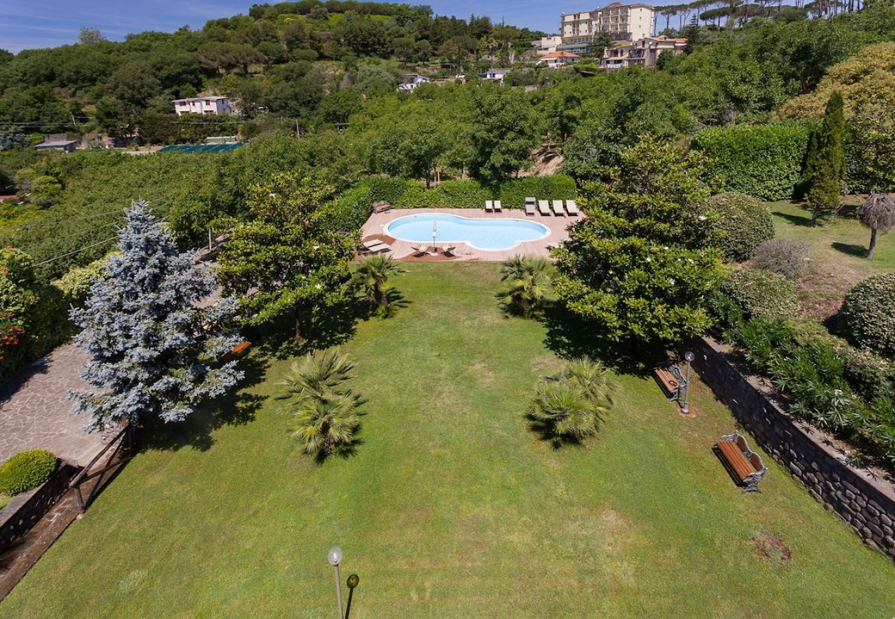 Villa a Massa Lubrense - Villa Ciuffo with private pool