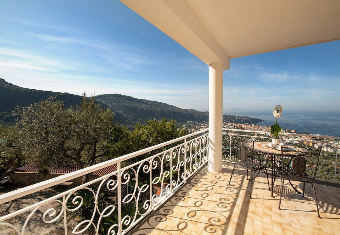 Villa a Sorrento - Villa Sara with private pool and amazing view