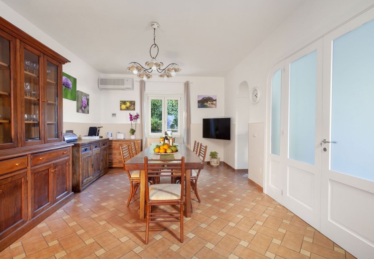 Villa a Sorrento - Casa Lucy