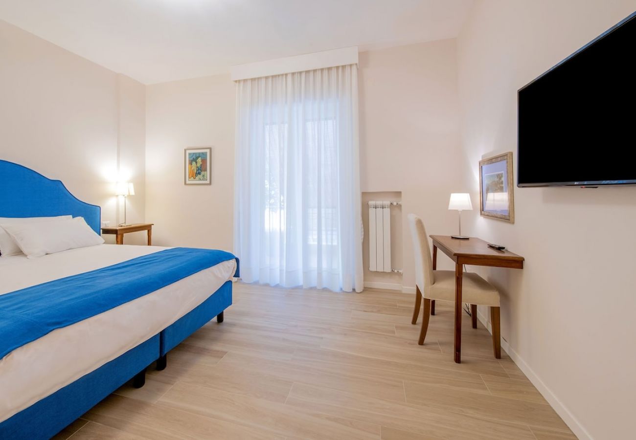 Appartamento a Sorrento - Gemma di Zagara Apartment in Sorrento center