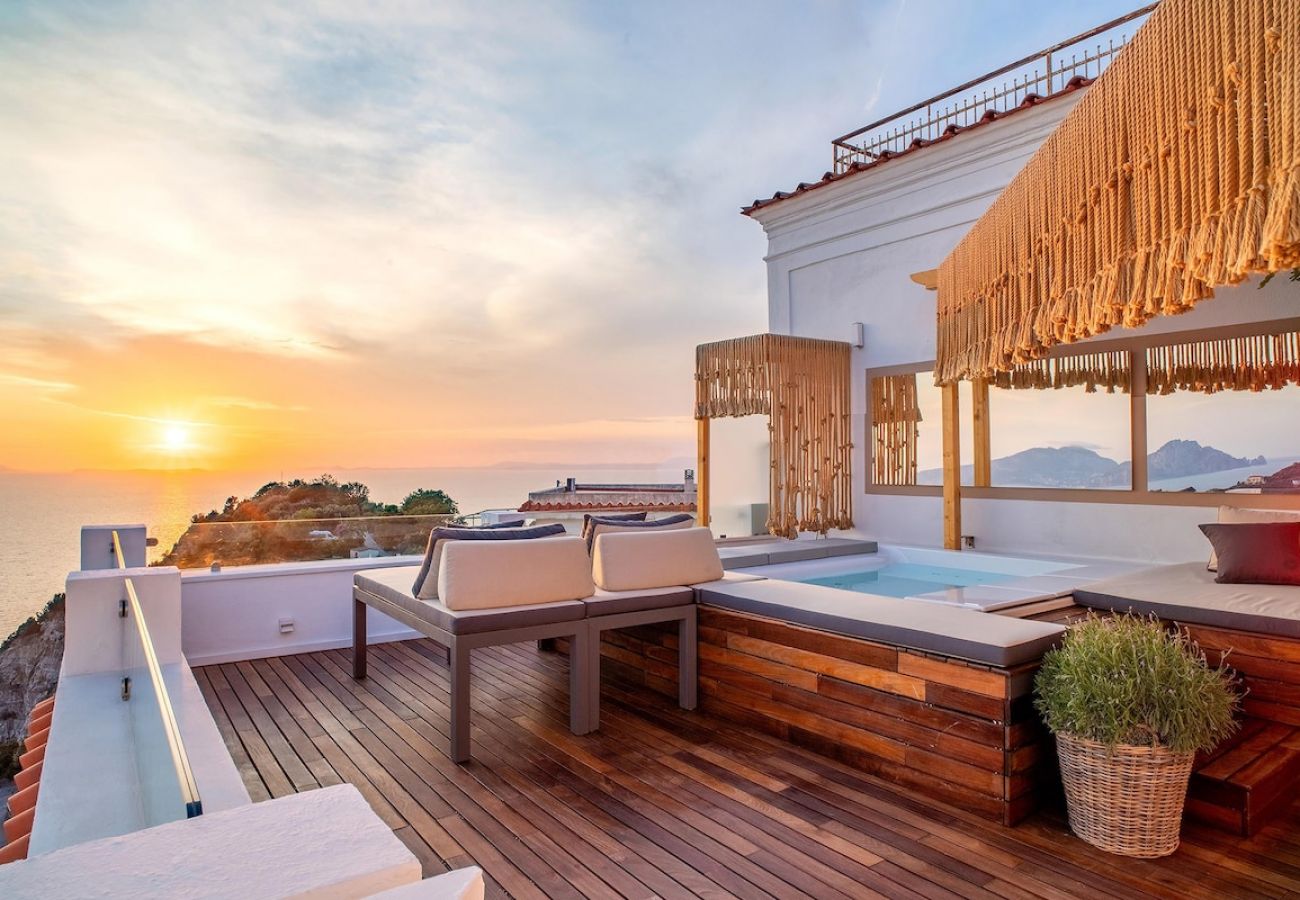 Casa a Massa Lubrense - Casa Victoria luxury house with private jacuzzi