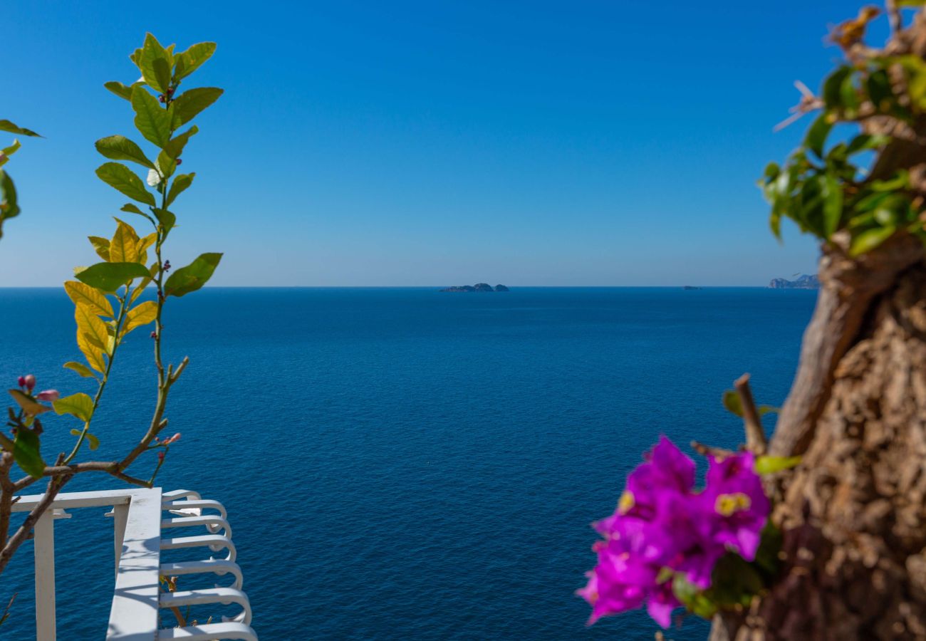 Villa a Laurito - Villa Keo in Positano with private Jacuzzi