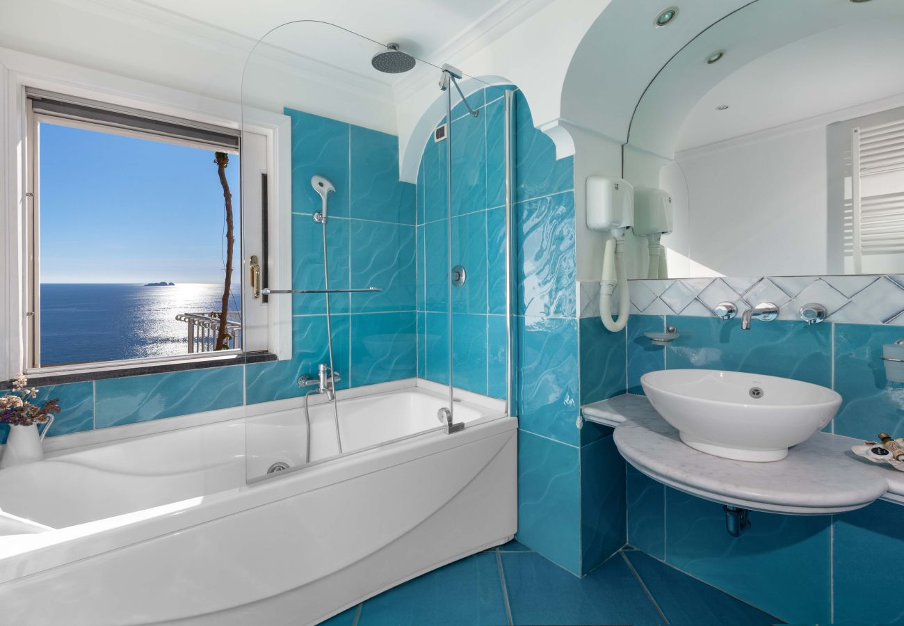 Villa a Laurito - Villa Keo in Positano with private Jacuzzi
