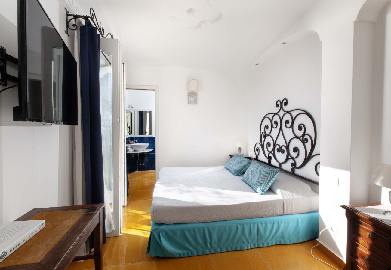 Villa a Laurito - Villa Keo in Positano with private Jacuzzi