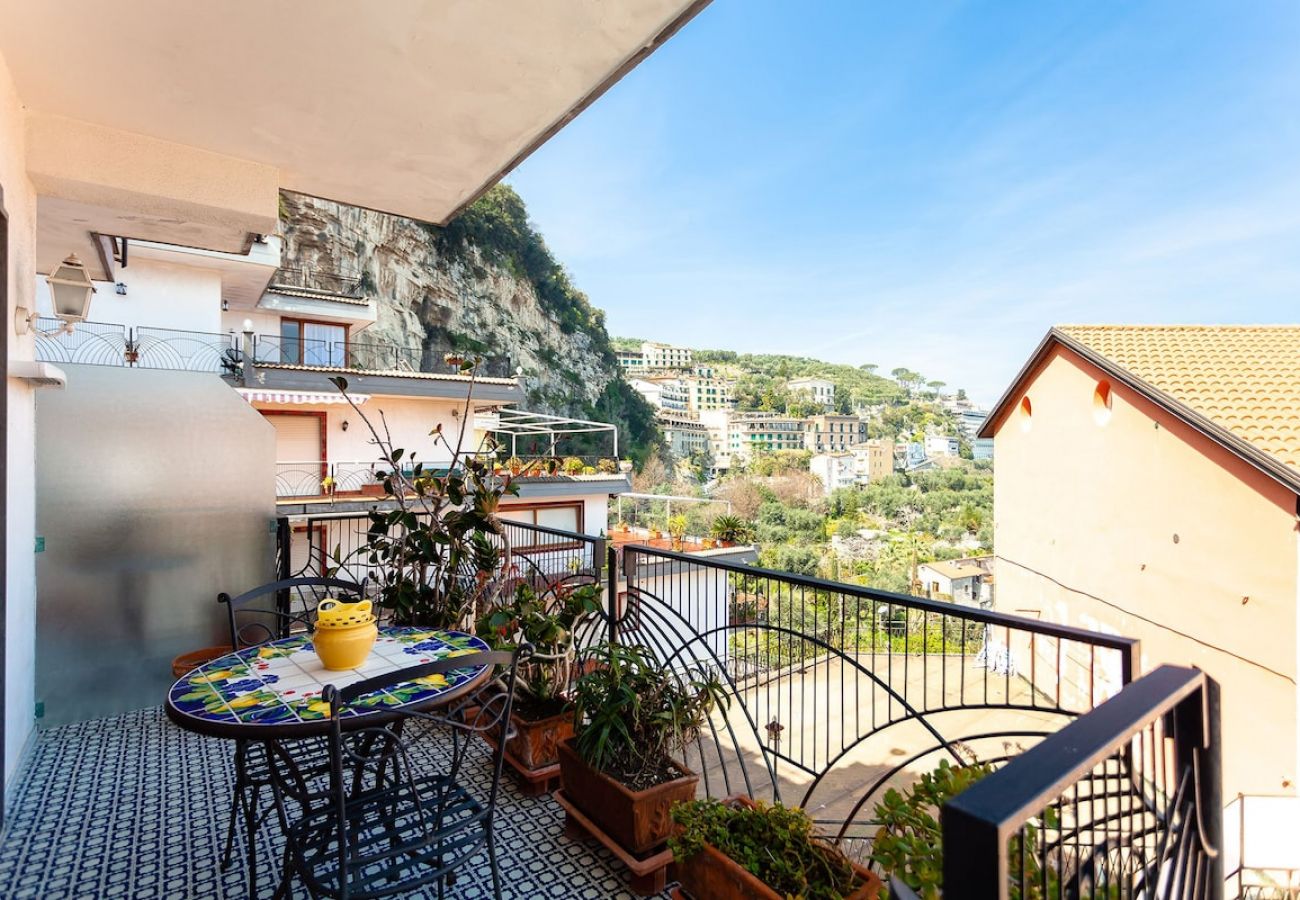 Appartamento a Sorrento - Casa Carina in Sorrento center