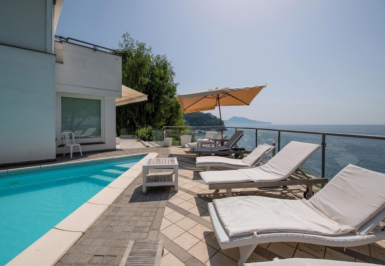 Villa a Massa Lubrense - Villa Karim with pool and amazing sea view
