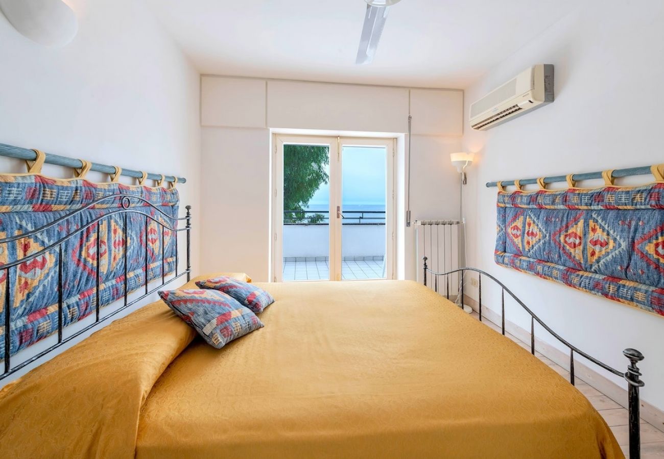 Villa a Massa Lubrense - Villa Karim with pool and amazing sea view