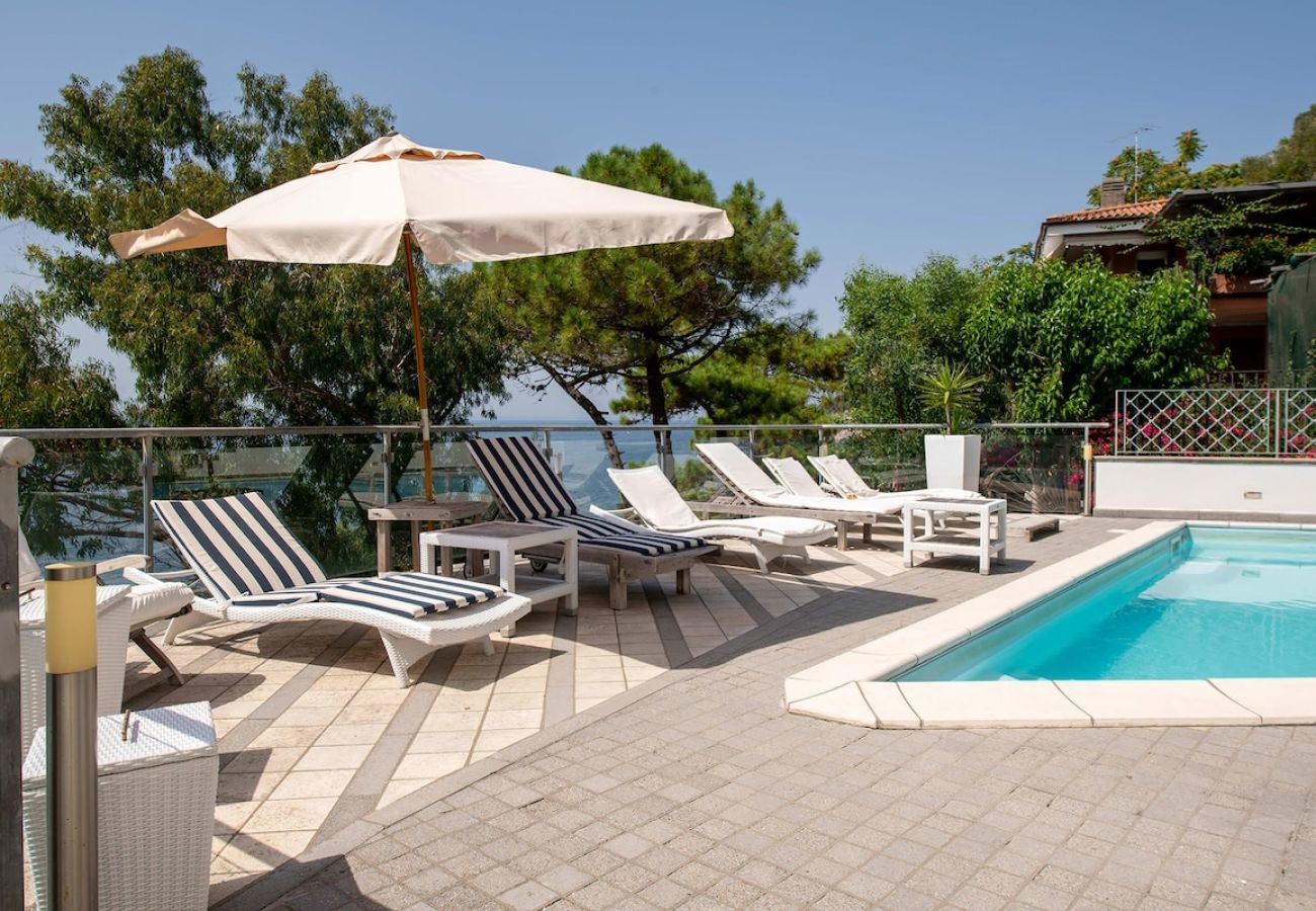 Villa a Massa Lubrense - Villa Karim with pool and amazing sea view