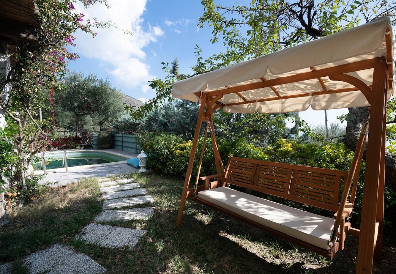 Villa a Nerano - Villa Marinella close to the sea with private pool