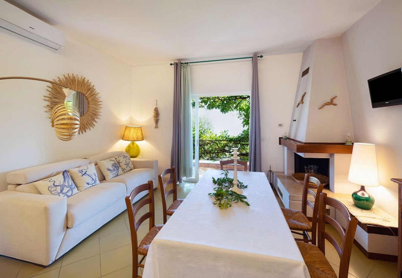 Villa a Nerano - Villa Marinella close to the sea with private pool