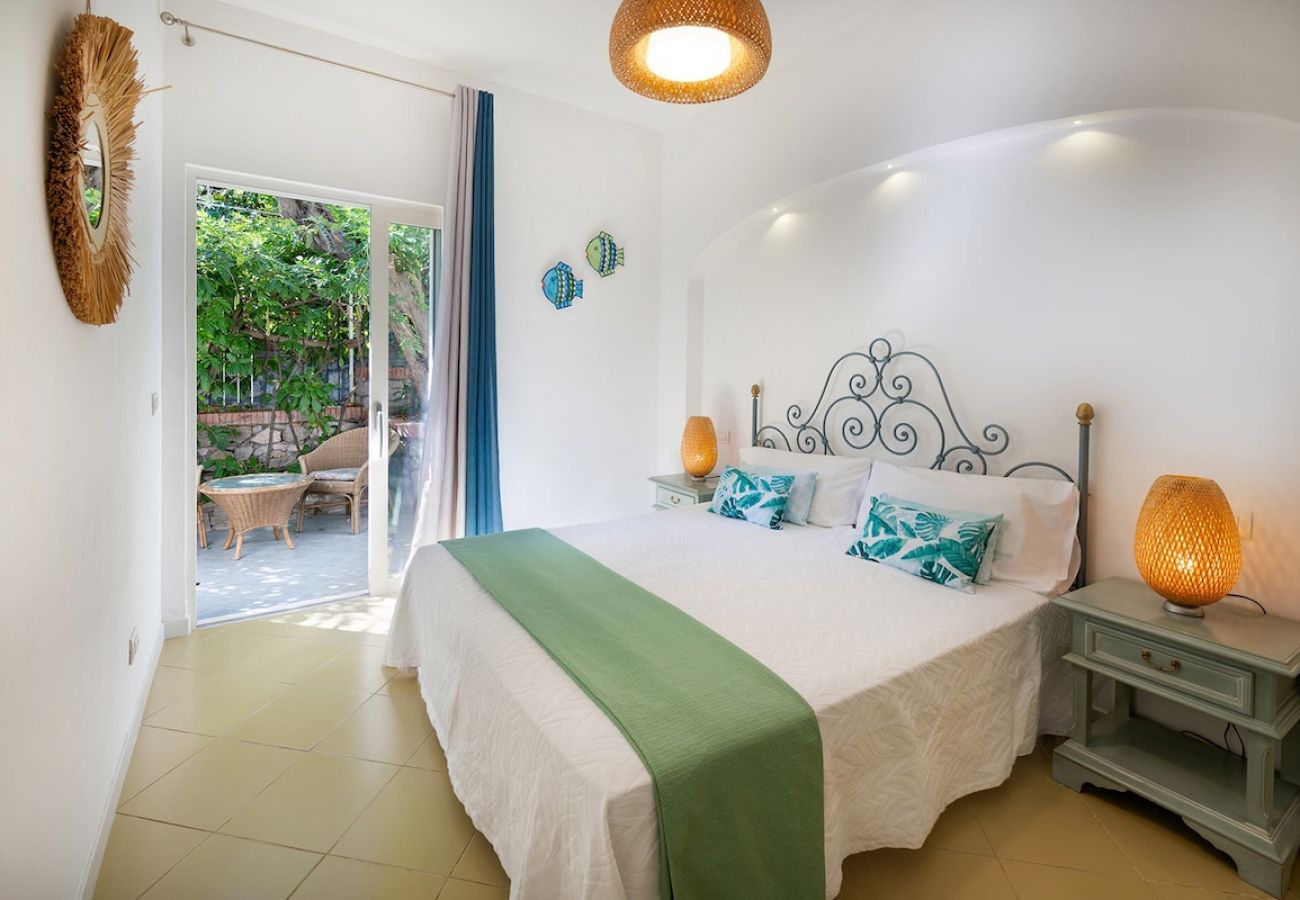 Villa a Nerano - Villa Marinella close to the sea with private pool