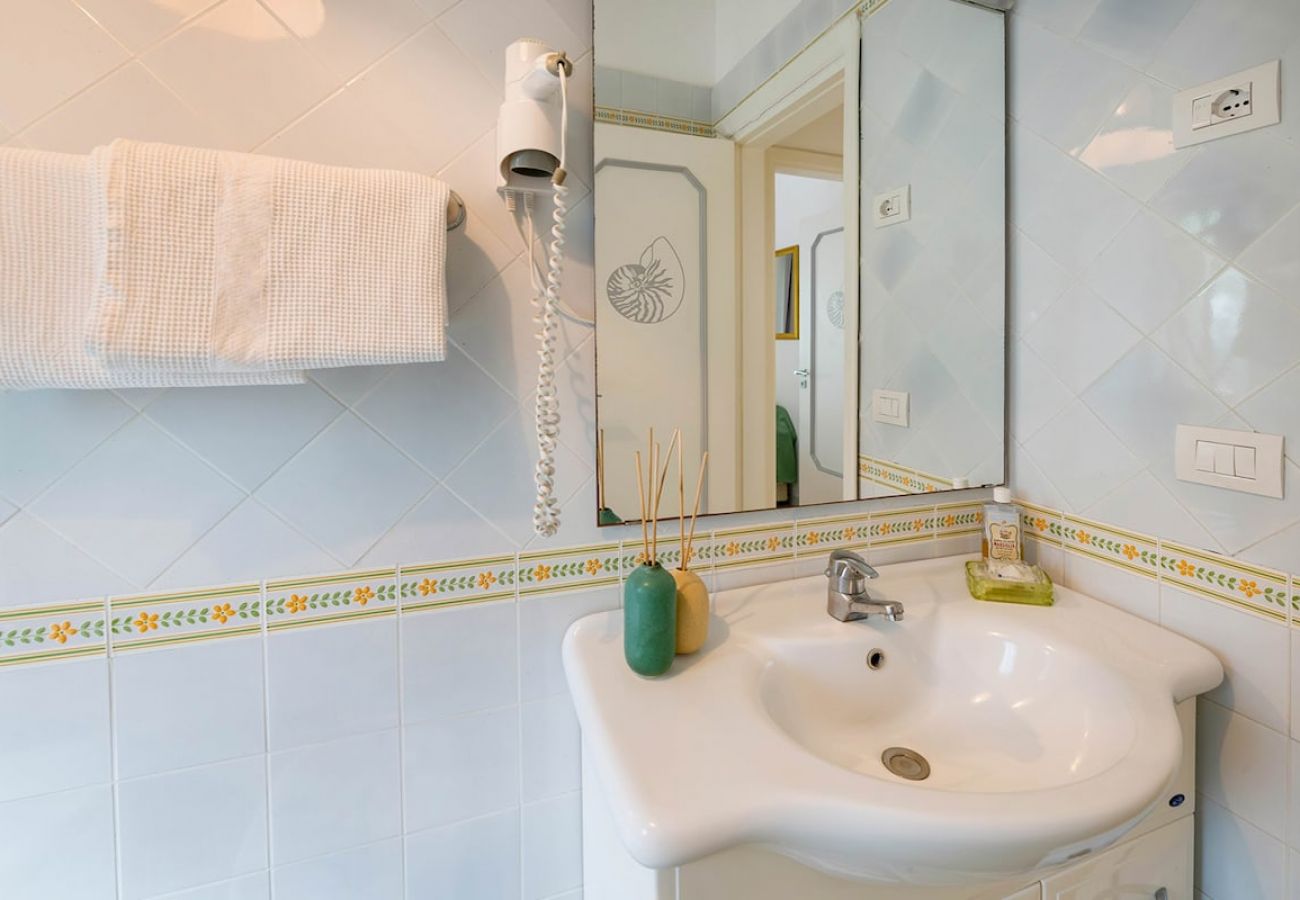 Villa a Nerano - Villa Marinella close to the sea with private pool