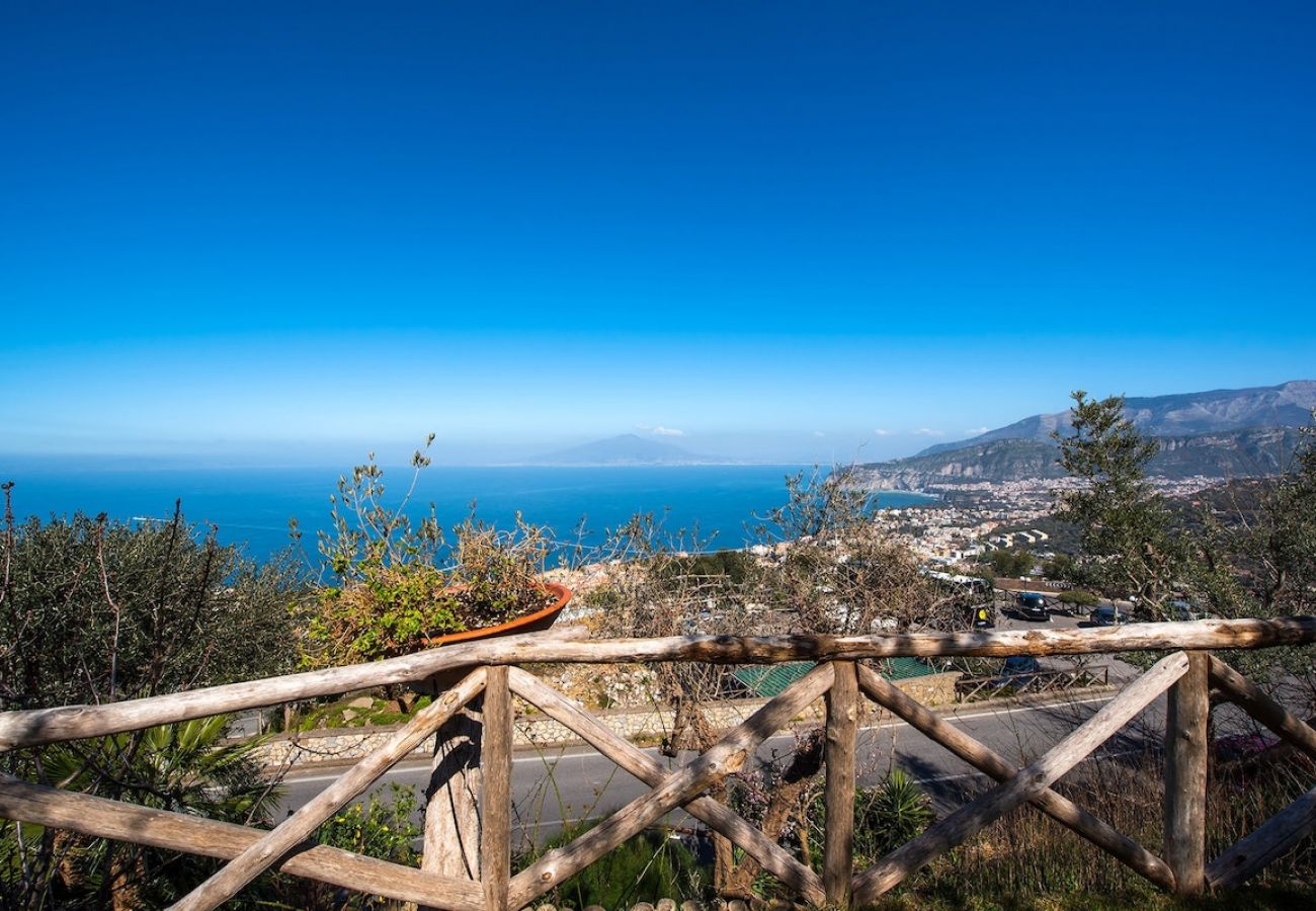 Villa a Priora - Villa Milena with Pool and sea view