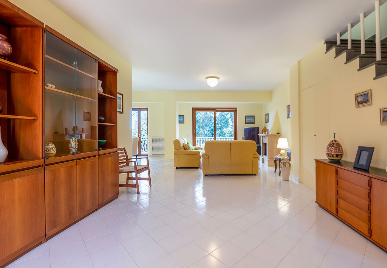 Villa a Massa Lubrense - The House of Annie with magnificent garden