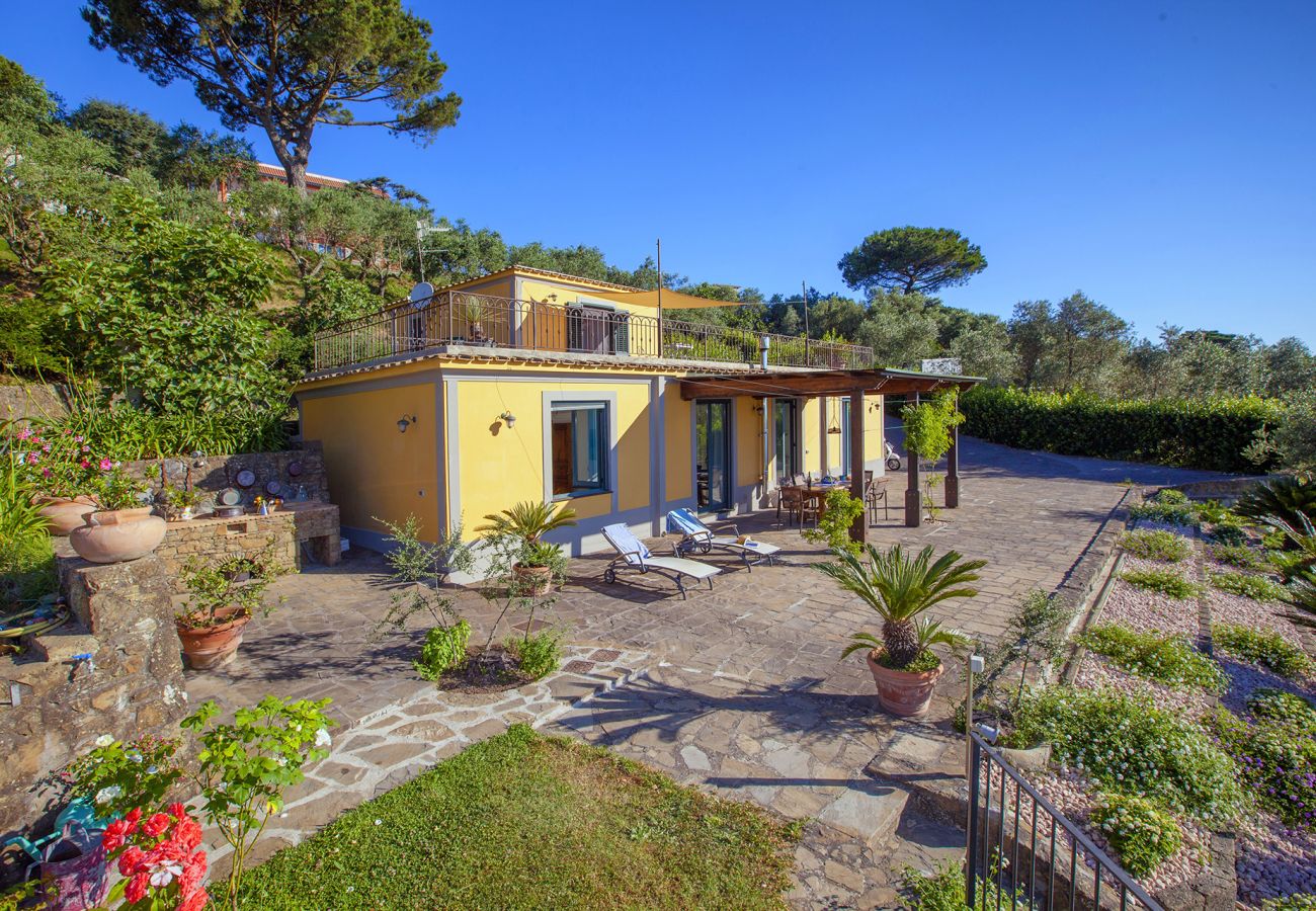 Villa a Massa Lubrense - Villa Lulù with private pool