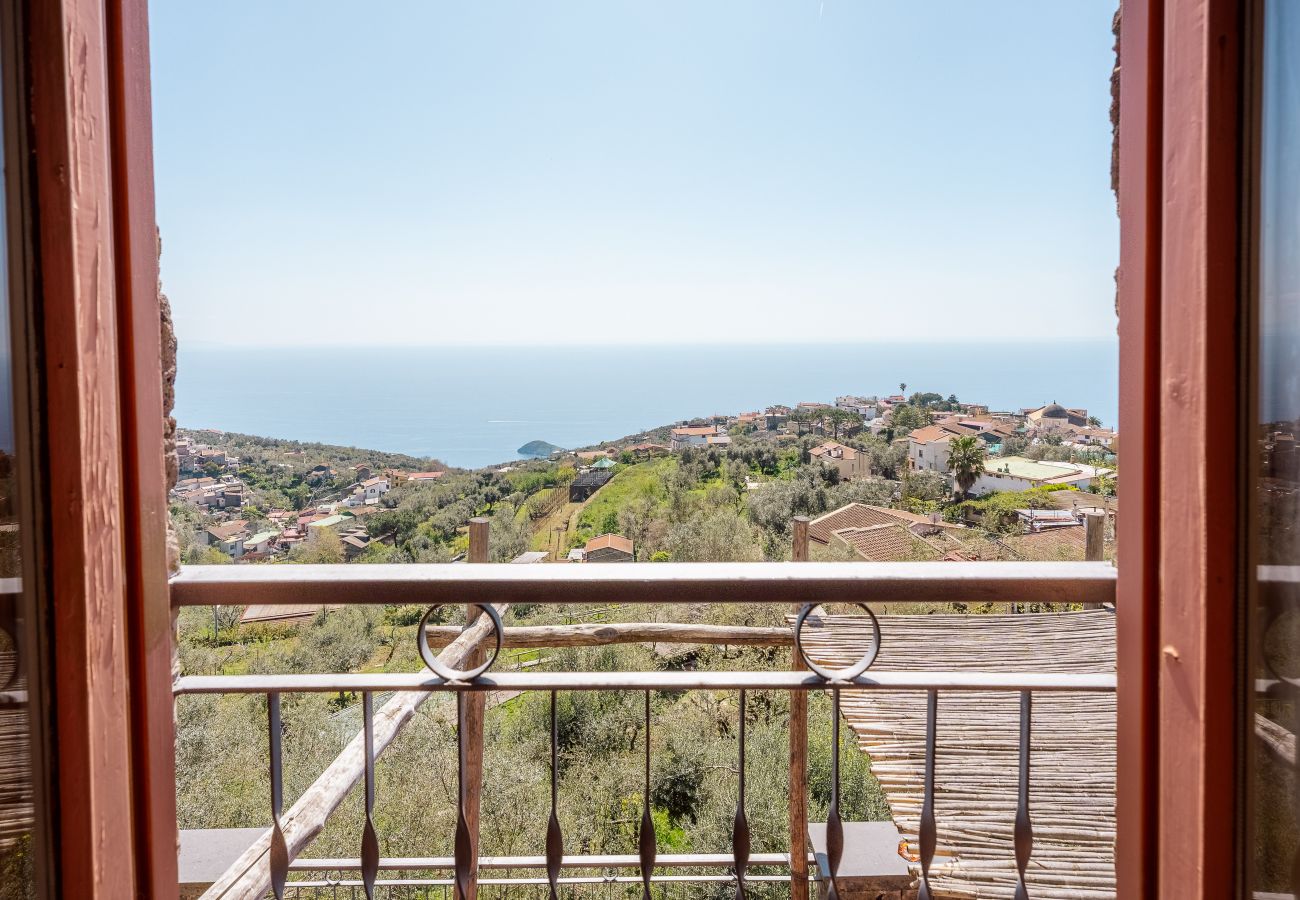 Appartamento a Massa Lubrense - Casa Li Galli with sea view