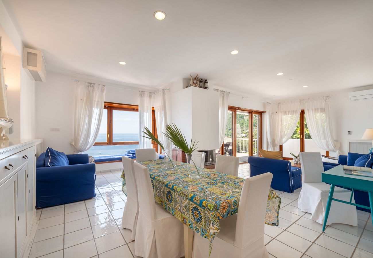 Villa a Nerano - Villa Helena close to the sea