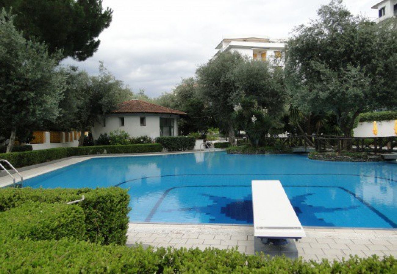 Apartment in Sorrento - Casa Di Aria sea view and pool in Sorrento centre
