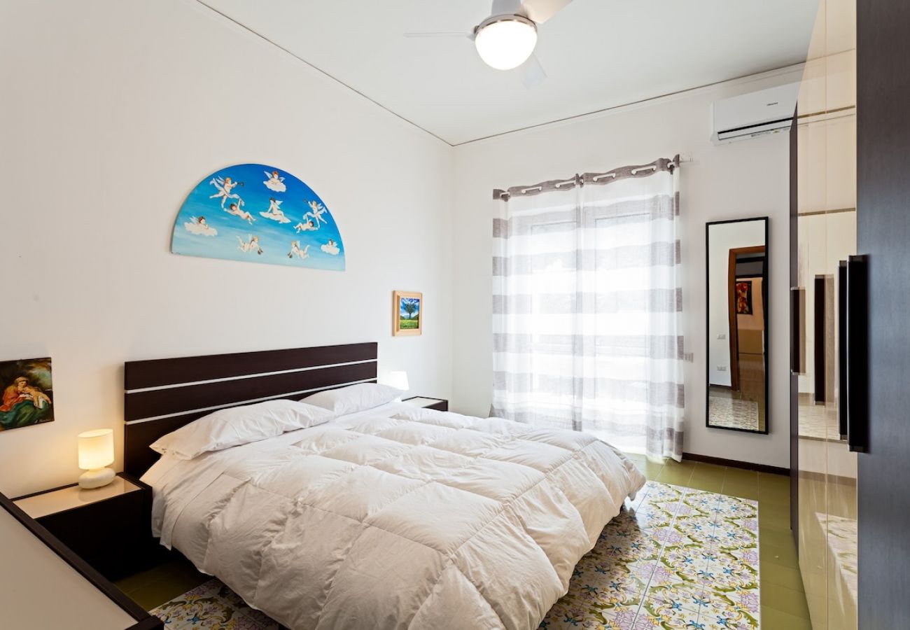 Apartment in Sorrento - Casa Di Aria sea view and pool in Sorrento centre