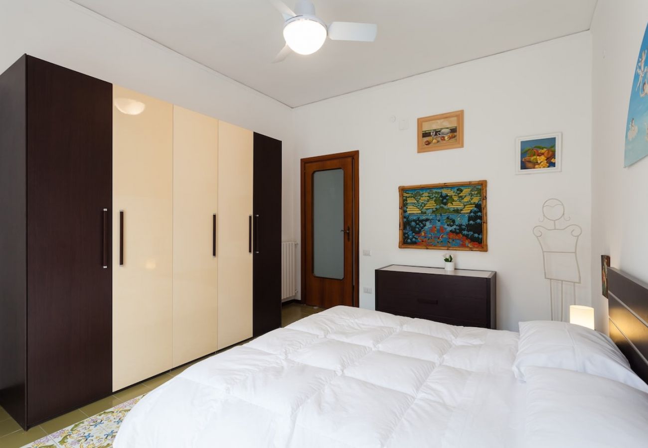 Apartment in Sorrento - Casa Di Aria sea view and pool in Sorrento centre