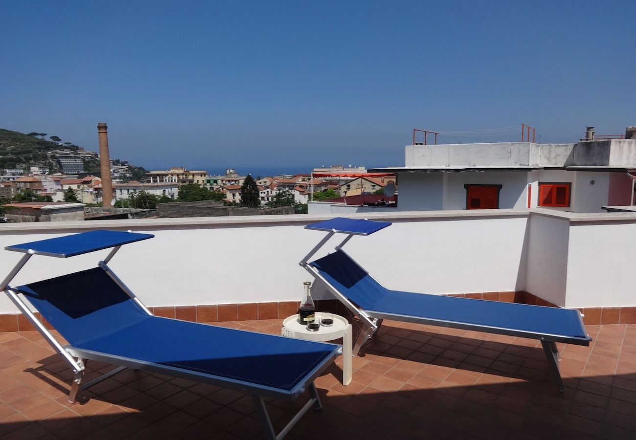 Apartment in Sorrento - Casa Di Aria sea view and pool in Sorrento centre