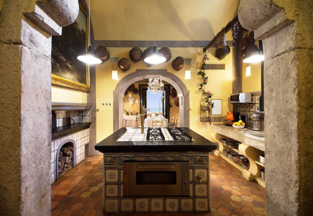 Villa in Positano - Villa Cardinali luxurious stay in Positano