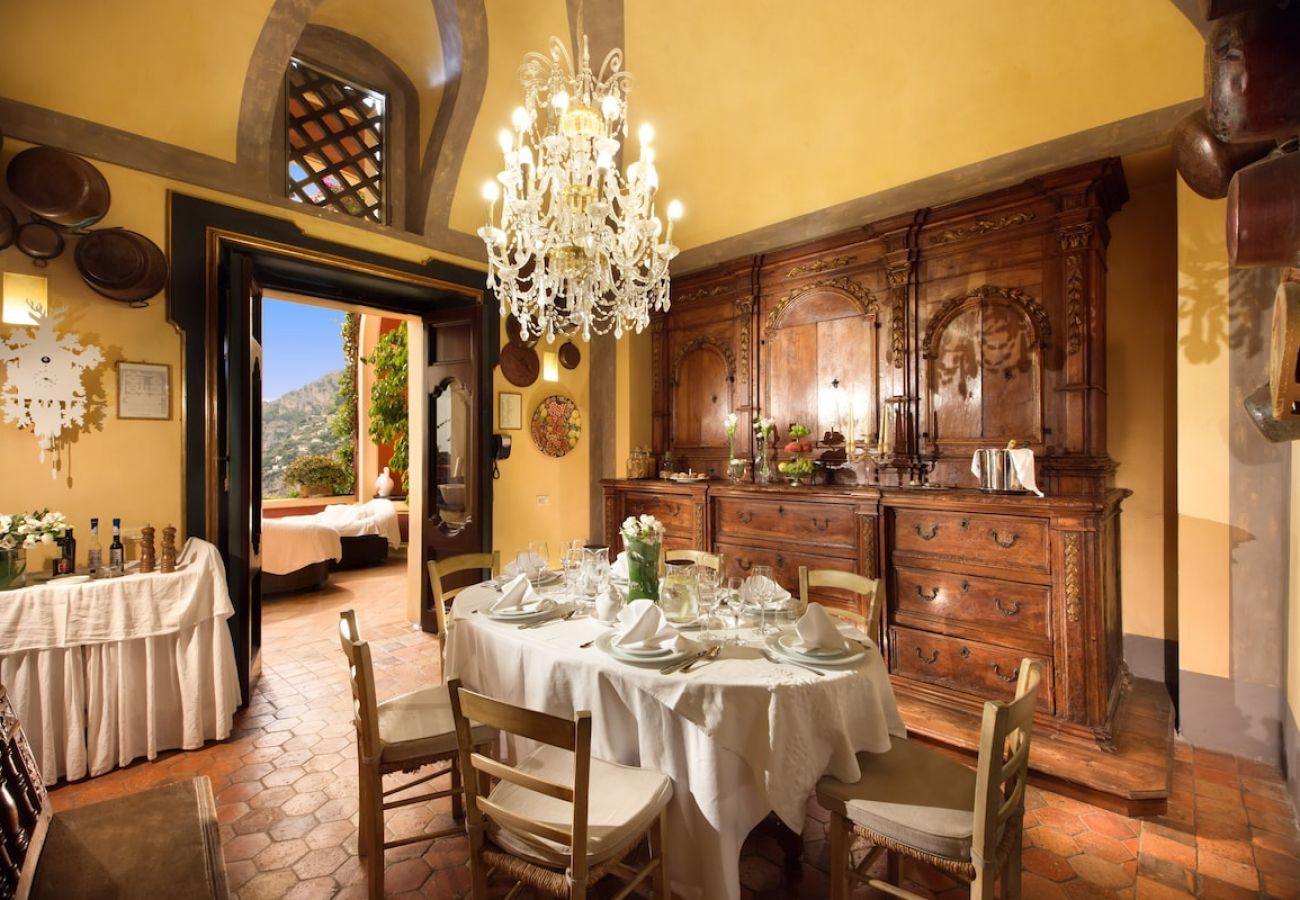 Villa in Positano - Villa Cardinali luxurious stay in Positano