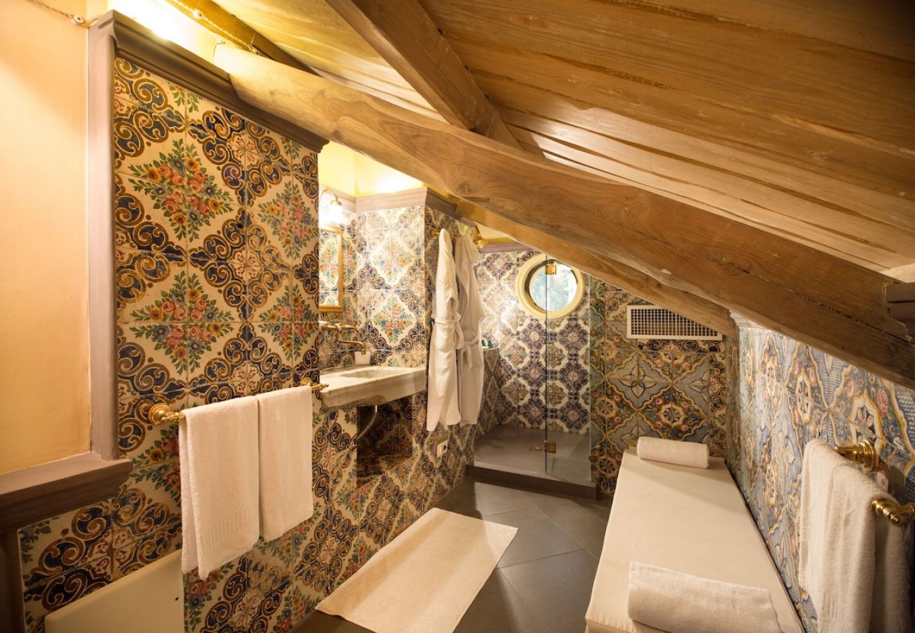 Villa in Positano - Villa Cardinali luxurious stay in Positano
