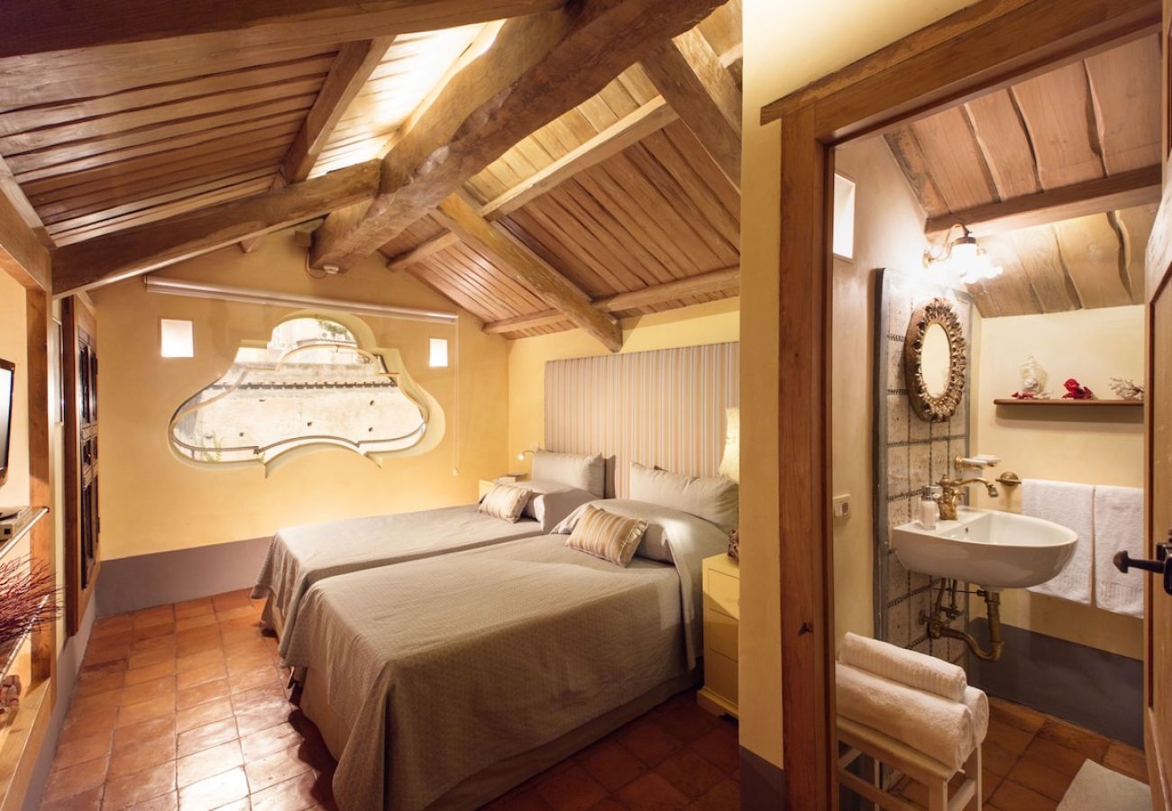 Villa in Positano - Villa Cardinali luxurious stay in Positano