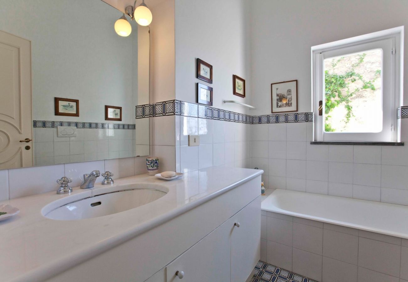 Villa in Massa Lubrense - Villa Carlo with historic tower and sea view