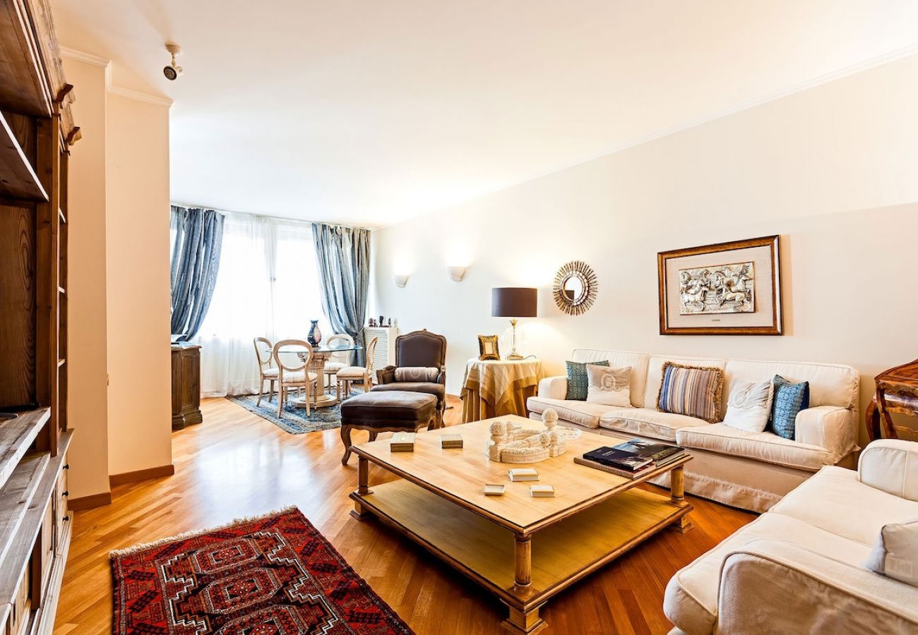 Apartment in Sorrento - Maison Evita in Sorrento centre with  terrace